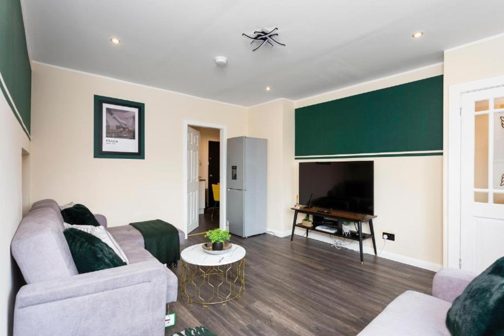 Stylish 3 Bed Edinburgh Abode-Parking And Garden Edimburgo Exterior foto